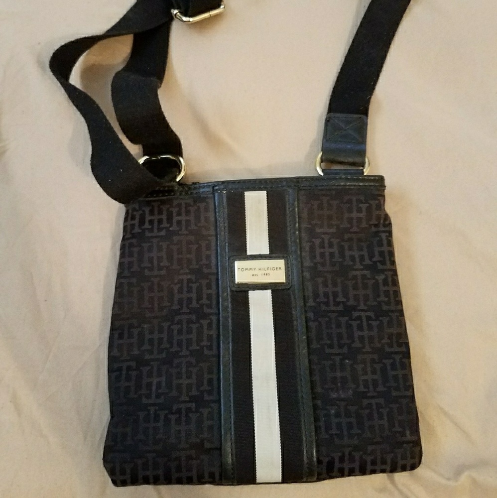 Tommy Hilfiger Satchel